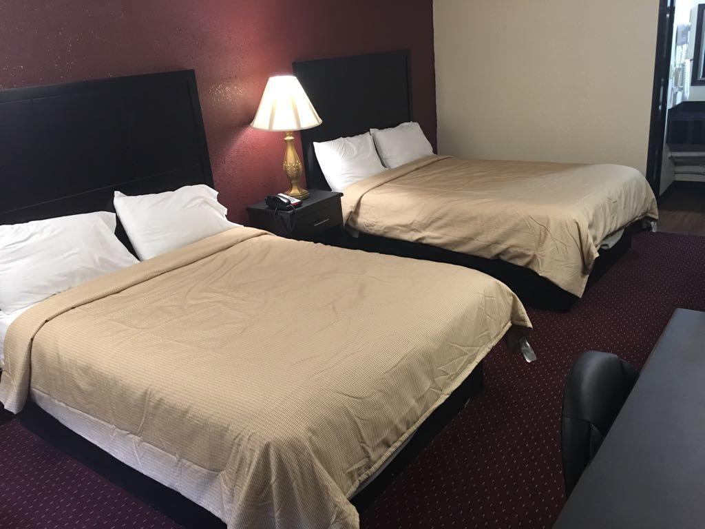 Super 9 Motel Troy Εξωτερικό φωτογραφία