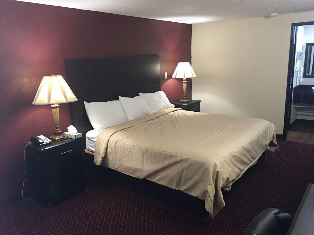 Super 9 Motel Troy Εξωτερικό φωτογραφία